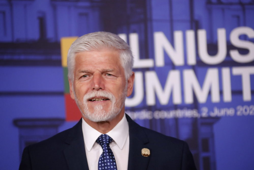 Cseh államfő: A béketárgyalások csak most kezdődtek, tompítani kell az elvárásokat