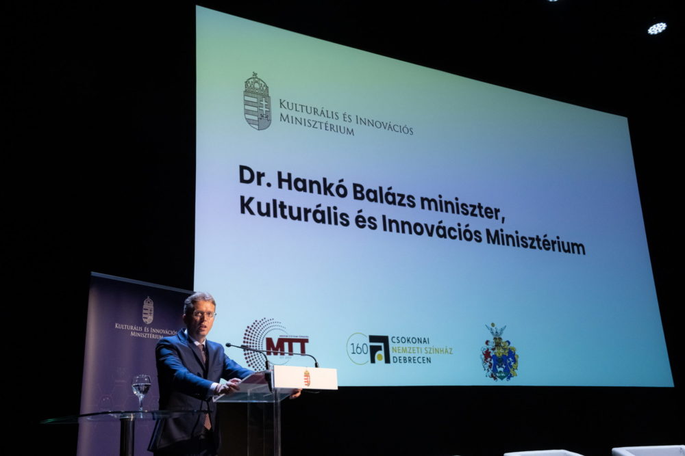 Cél, hogy hazánk 2030-ra szakképzési nagyhatalom legyen