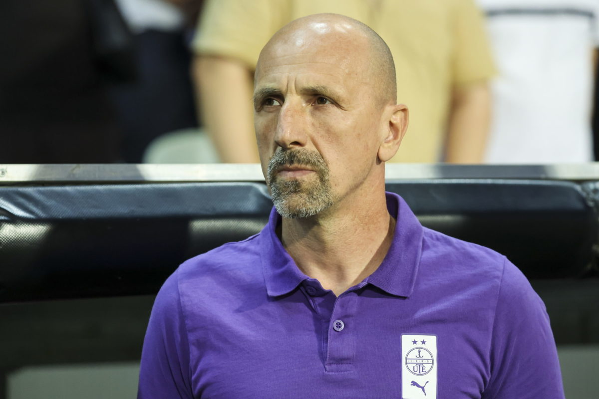 Ismét bohócot csinált szurkolóiból az Újpest: másodosztályú csapat küldte haza a lilákat