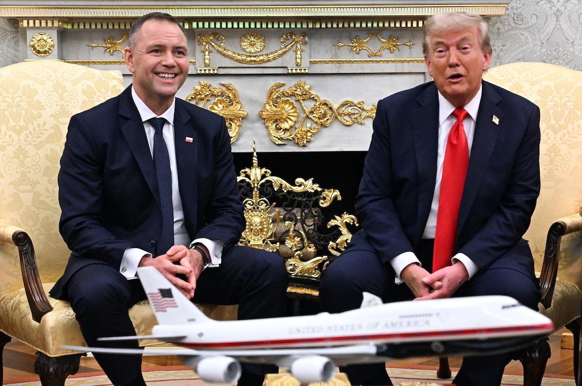 Donald Trump: Maradnak az amerikai katonák