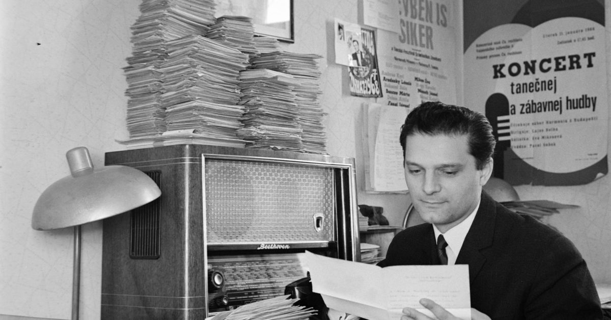 Elhunyt Komjáthy György