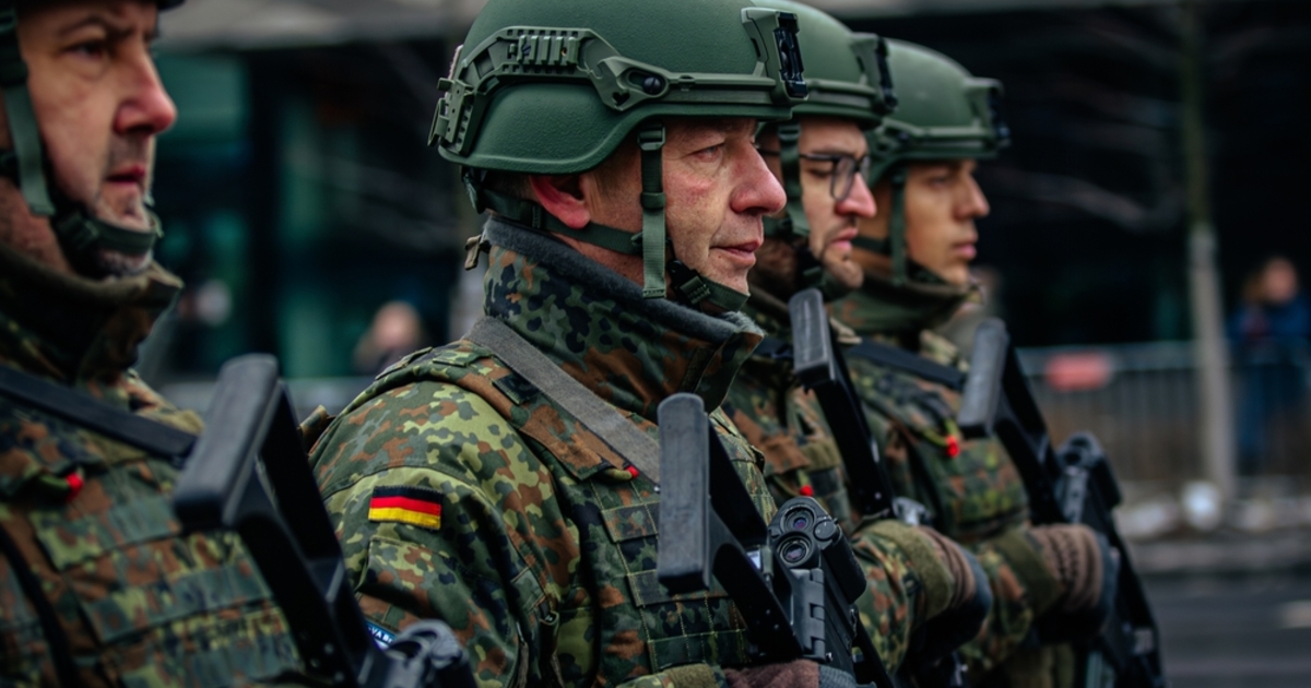 Eldőlt: jöhet Németországban a kötelező sorkatonaság