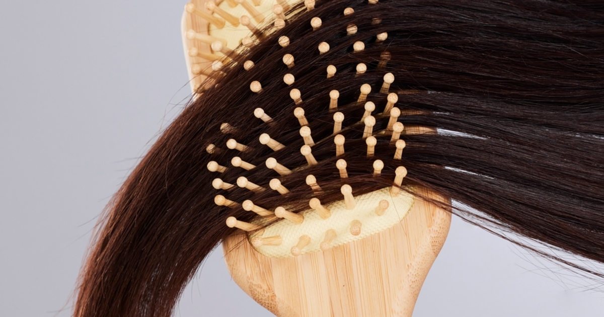 Milyen gyakran tisztítsuk a fésűnket?