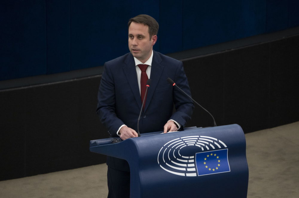 Dömötör Csaba: Az országjárás legfontosabb témája, hogy ki tudunk-e állni a béke mellett