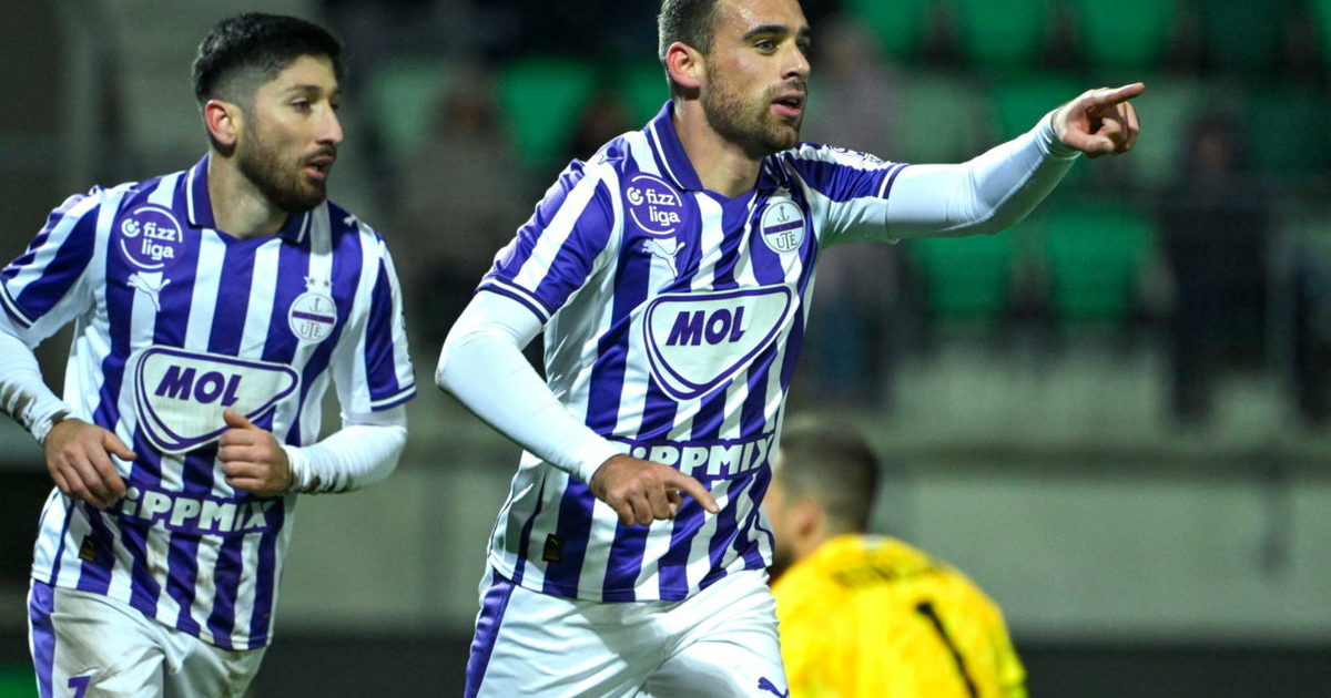 Könnyedén átgyalogolt az éllovason a büntetőt rontó Újpest