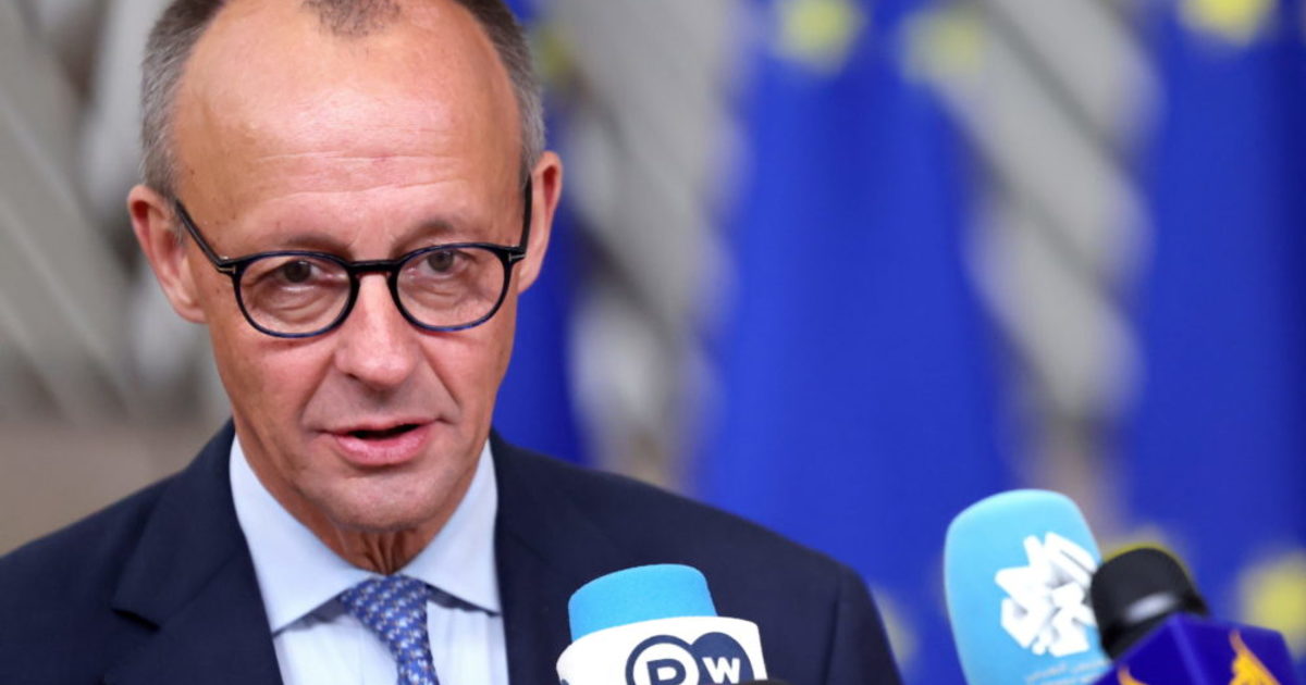 Nagy bajban van Friedrich Merz, és ezt már a fősodor sem tagadja