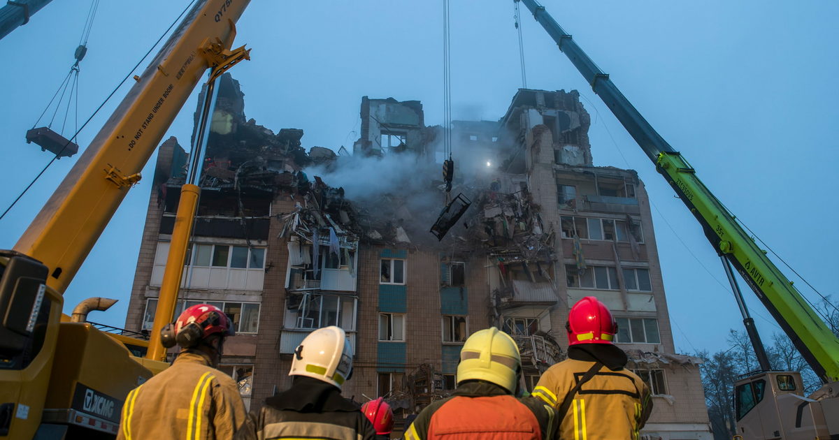 Ukrajna több fronton is hátrál
