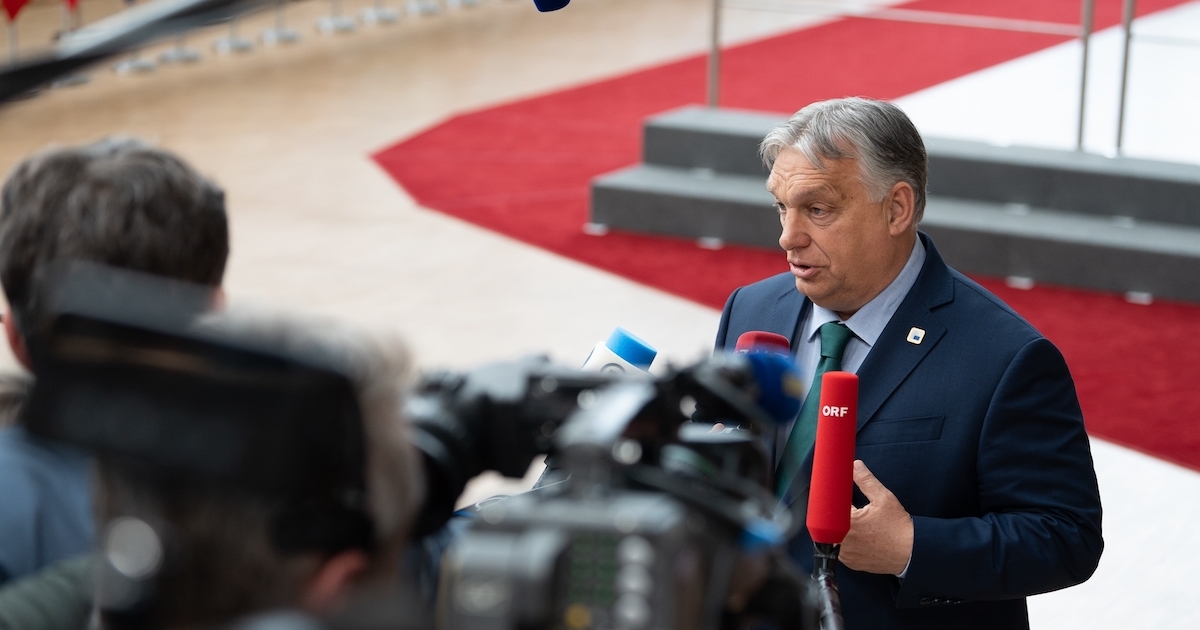 Titokban a magyar vétó pajzsa mögé bújnak