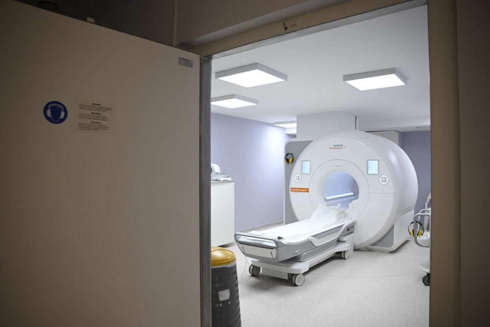 Modernizálták az Uzsoki Utcai Kórház MRI-berendezését