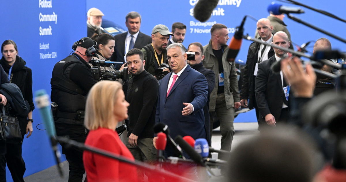 Nekirontott Orbán Viktornak az ukrán elnök