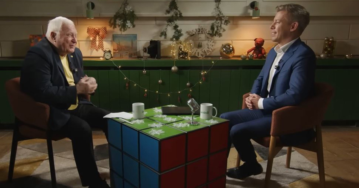 A kerékkötők dumálnak, a kormány cselekszik