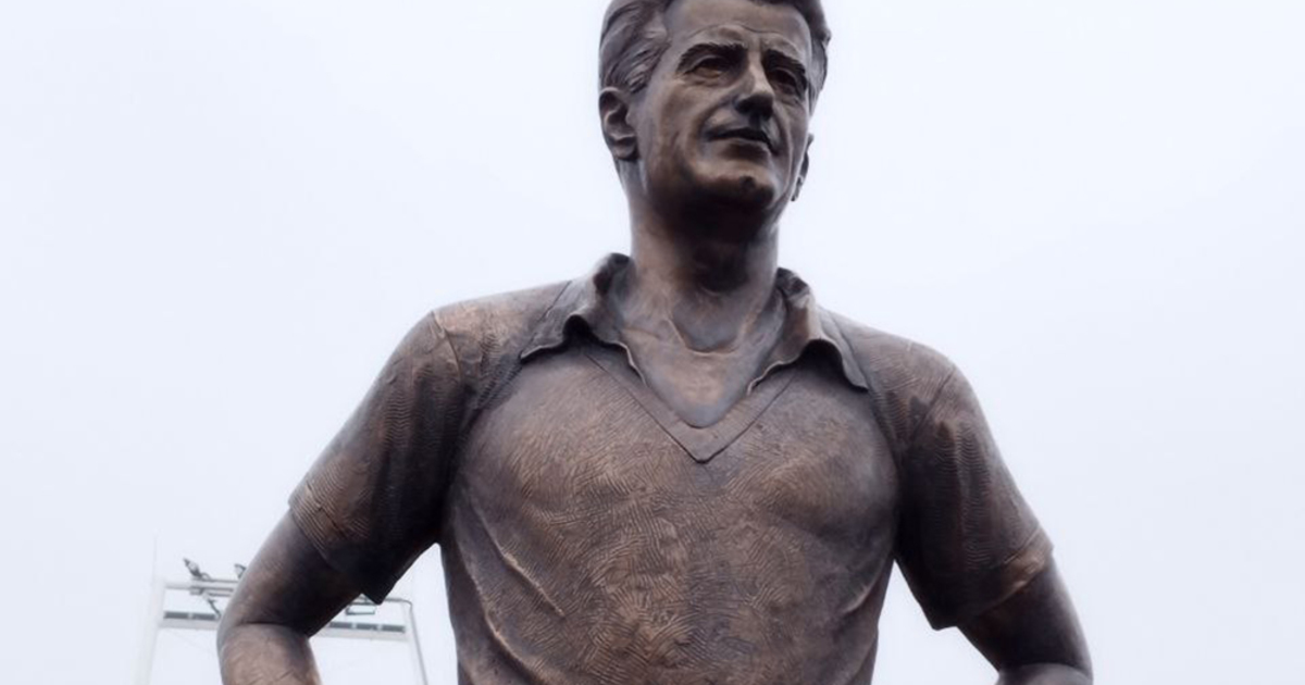 Szobrot avattak Bozsik Józsefnek