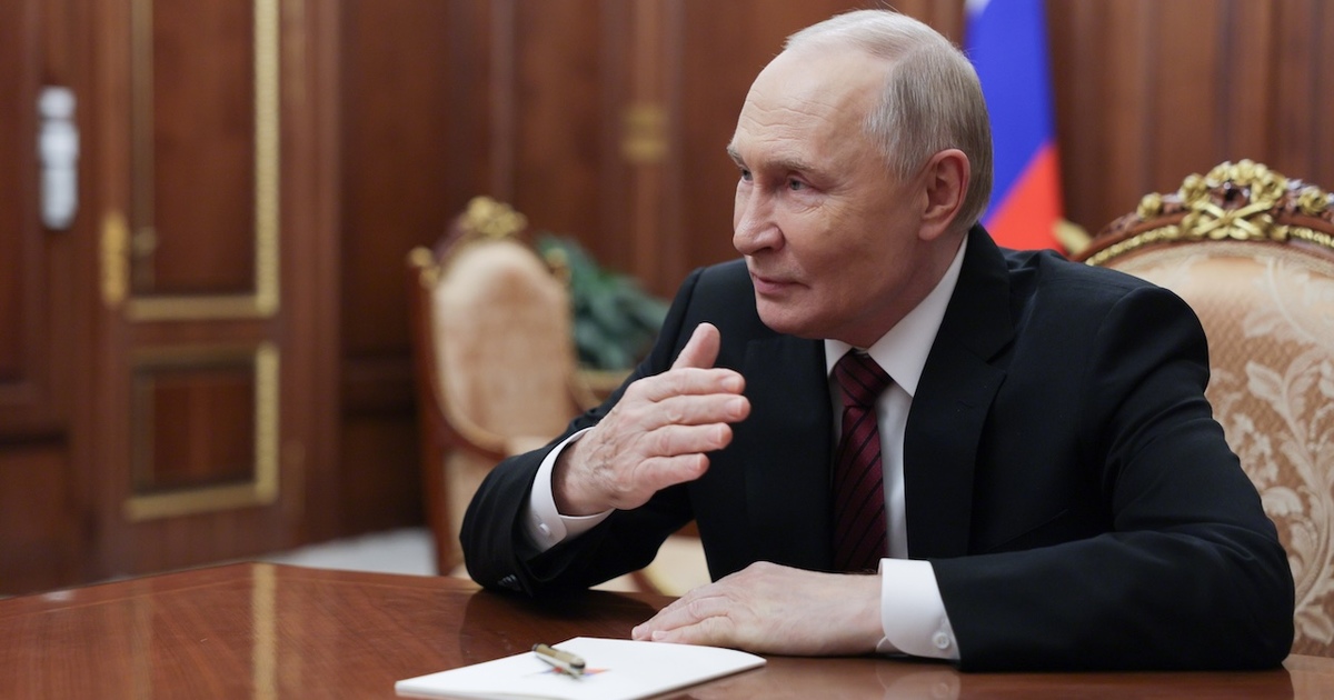 Vlagyimir Putyin Nicolás Maduro venezuelai elnökkel tárgyalt