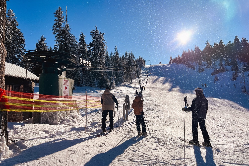 Küszködnek az időjárással a székelyek szent hegyén
