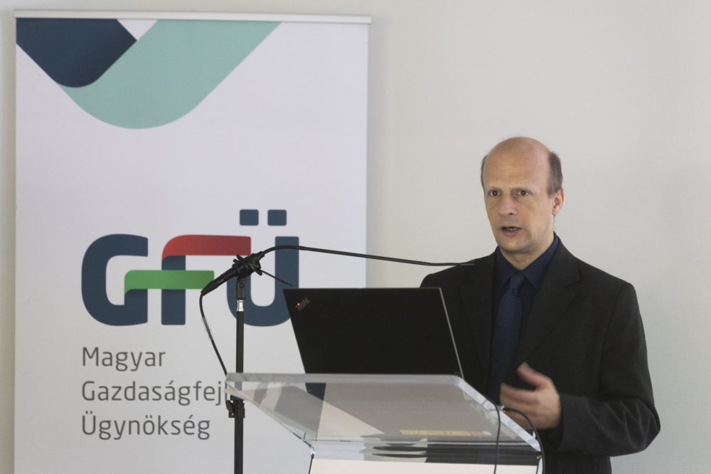 A kormány célja, hogy több lábra álljon a gazdasági növekedés