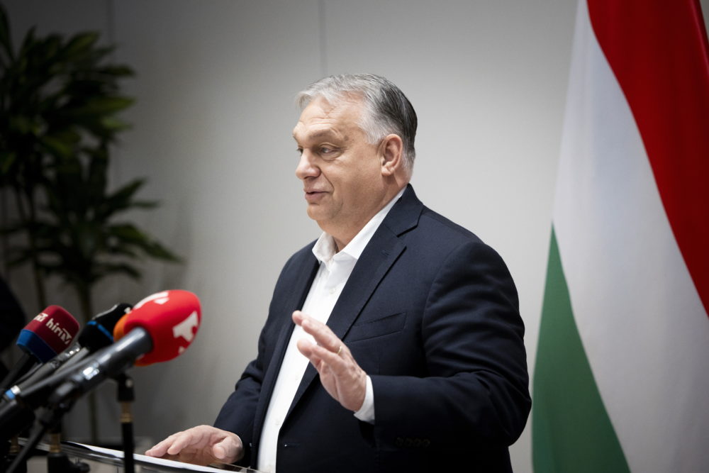 Orbán Viktor: Sikerült elhárítani a közvetlen háborús veszélyt