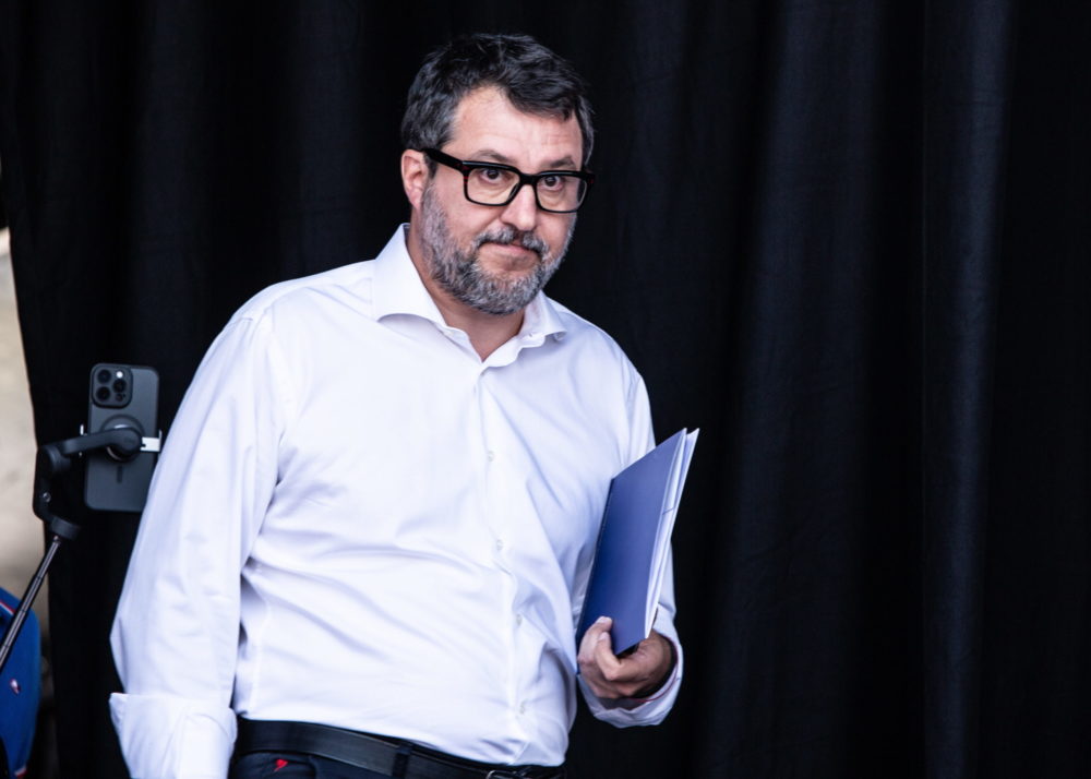 Salvini: Nem szabad elvenni pénzt az olasz egészségügytől egy vesztes háború miatt