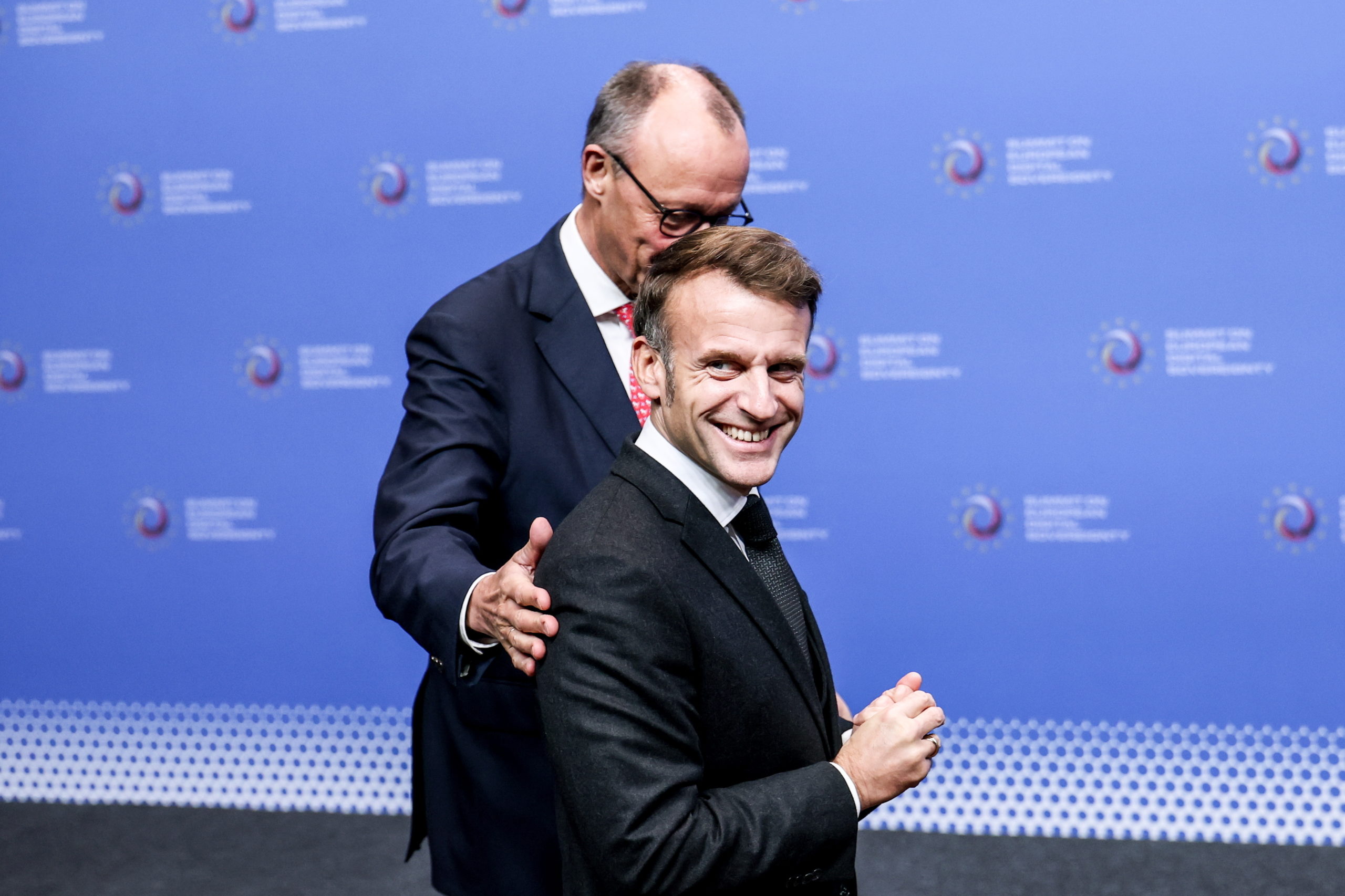 A Die Welt annak örül, hogy sikerült megakadályozni a béketerv aláírását