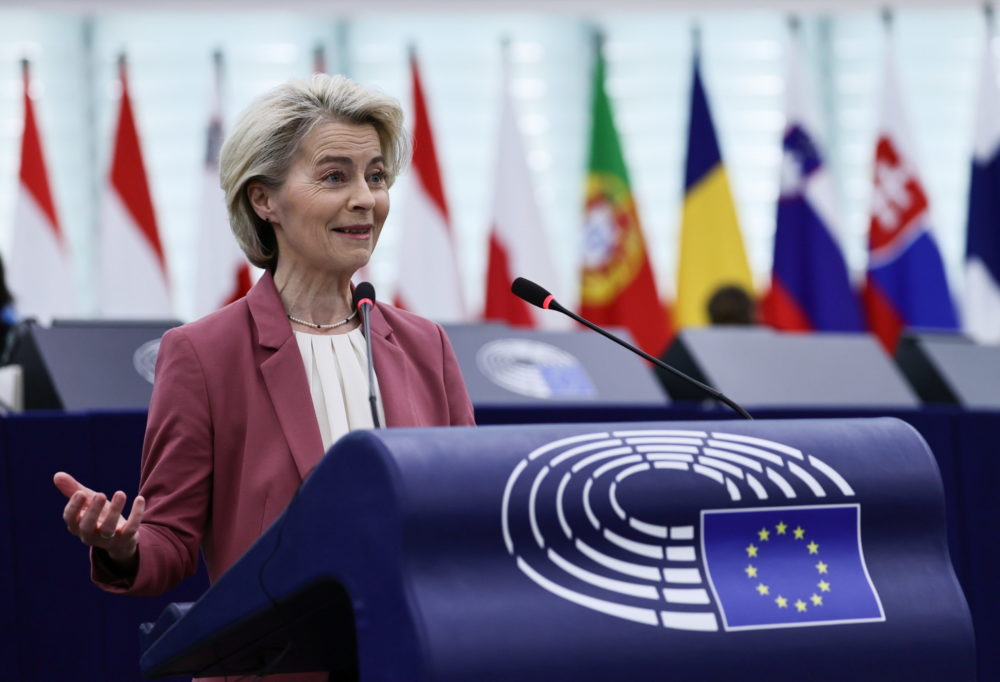 Az EU végleg kivezeti az orosz fosszilis tüzelőanyagok használatát