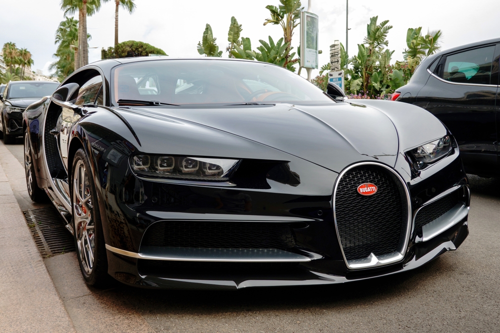 Ukrán Bugattival a világ körül