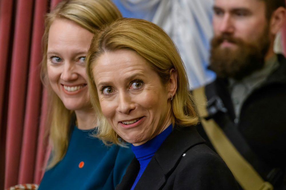 Háborús uszítással nyitotta a hetet Brüsszel észt méregzsákja