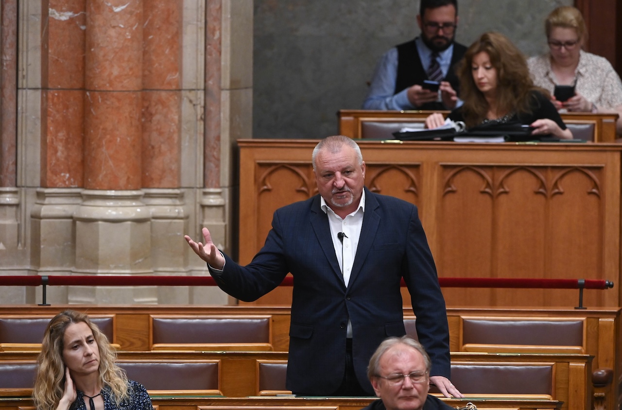 Komjáthi Imre: Jézus az egyik legnagyobb baloldali