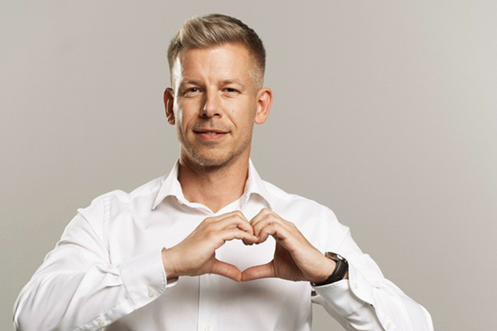 Orbán Viktorban bízik a többség, Magyar Péter süllyed