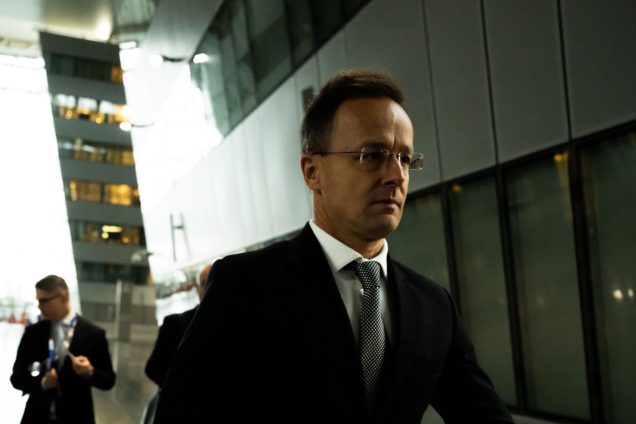 Az ukránok civil célpontokat is támadnak, hogy bosszút álljanak a magyarokon