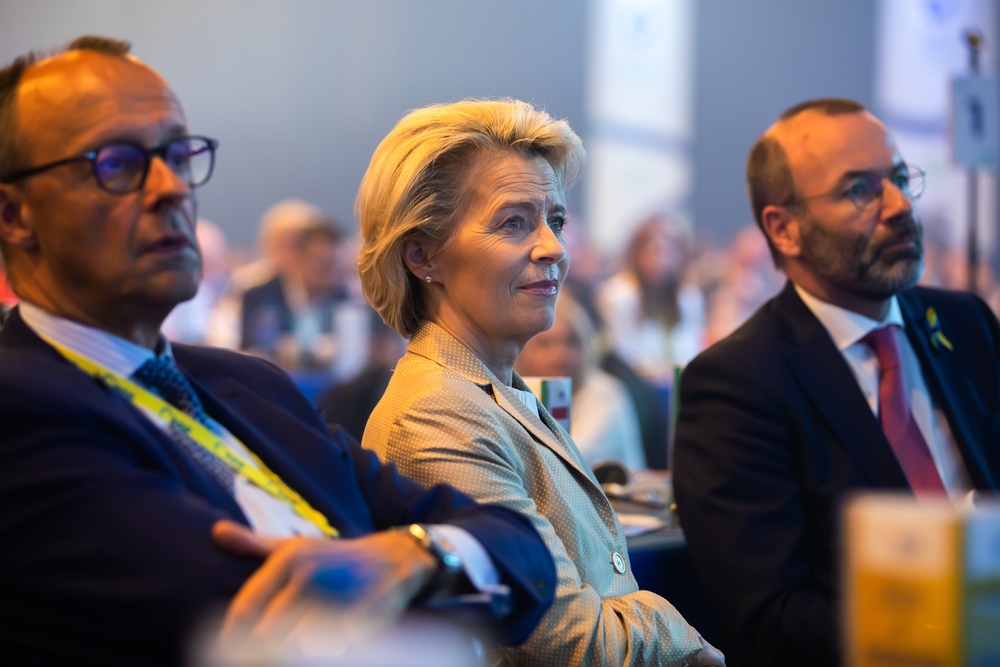 Uniós fenyegetés: ne akard, hogy úgy bánjunk veled, mint Magyarországgal!