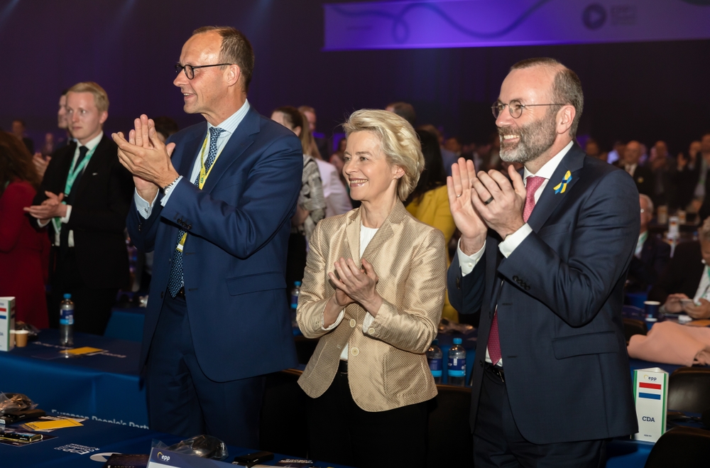 Manfred Weber ragaszkodik ahhoz, hogy német csapatok vonuljanak Ukrajnába