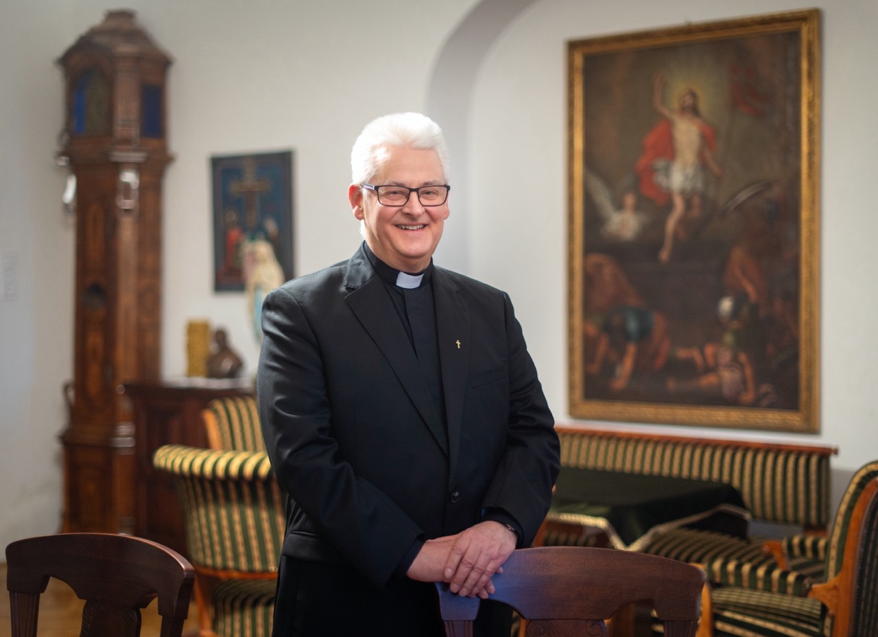 Felismerni és szeretni a Teremtő Istent