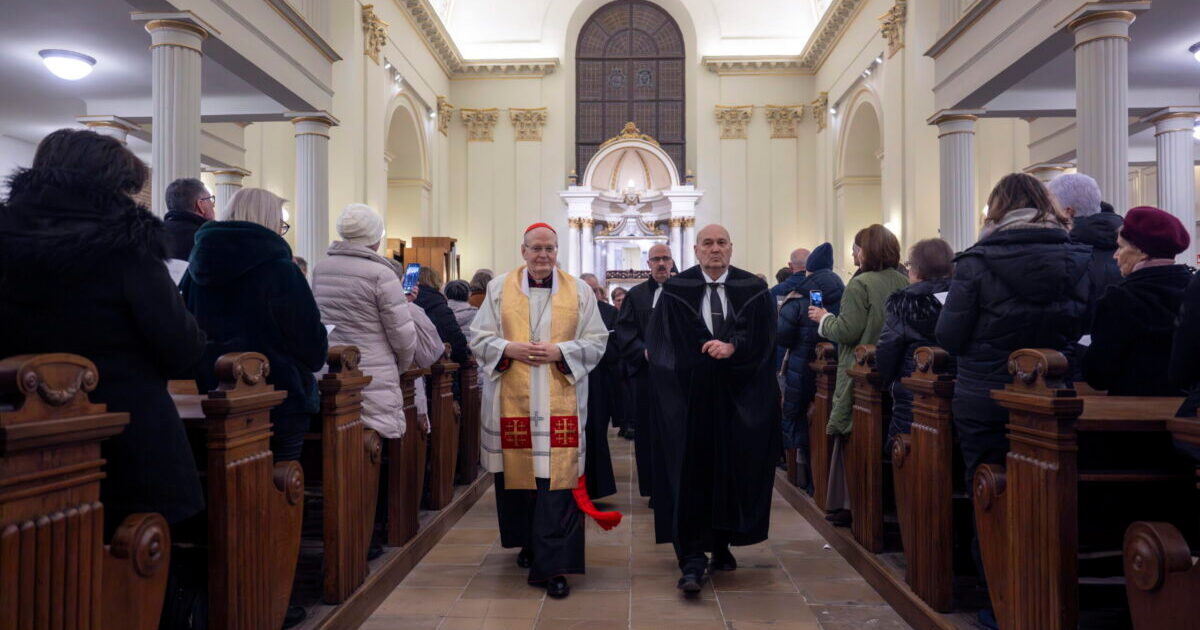 Erdő Péter: A megtérésre, a jó tettekre határidőket szab az élet | Demokrata Kép