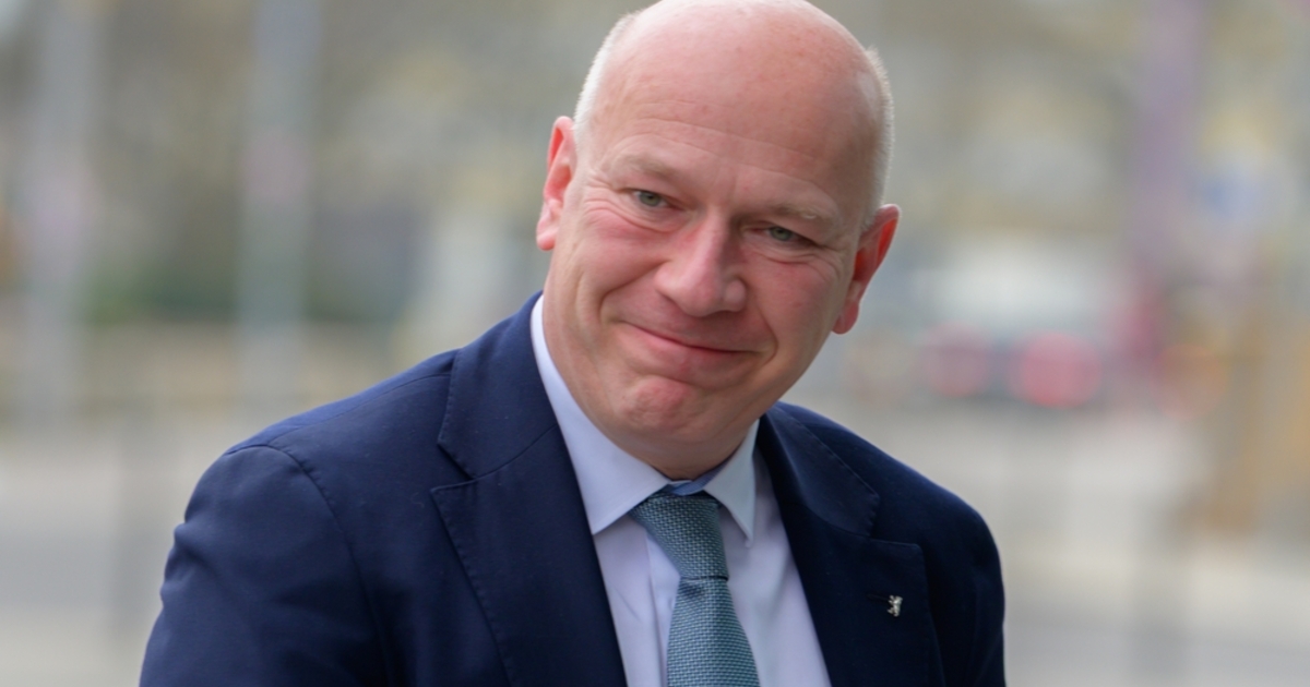 Kínos: lebukott a berlini főpolgármester, már a lemondását követelik