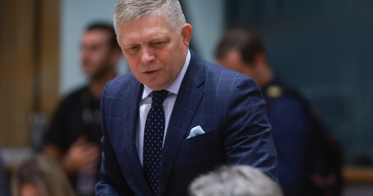 Fico ebben nem követné Orbánt