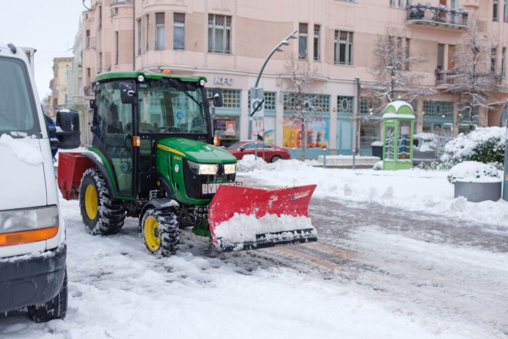 Hófúvás miatt másodfokú riasztást adott ki a HungaroMet a Dunántúlon