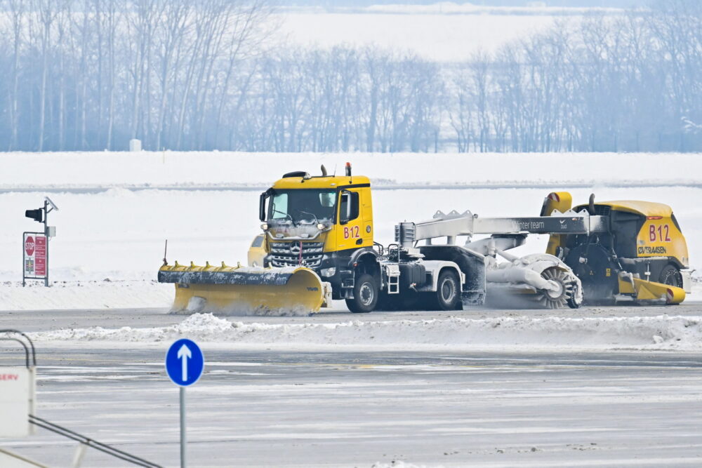 Rendkívüli bejelentést tett Lázár János