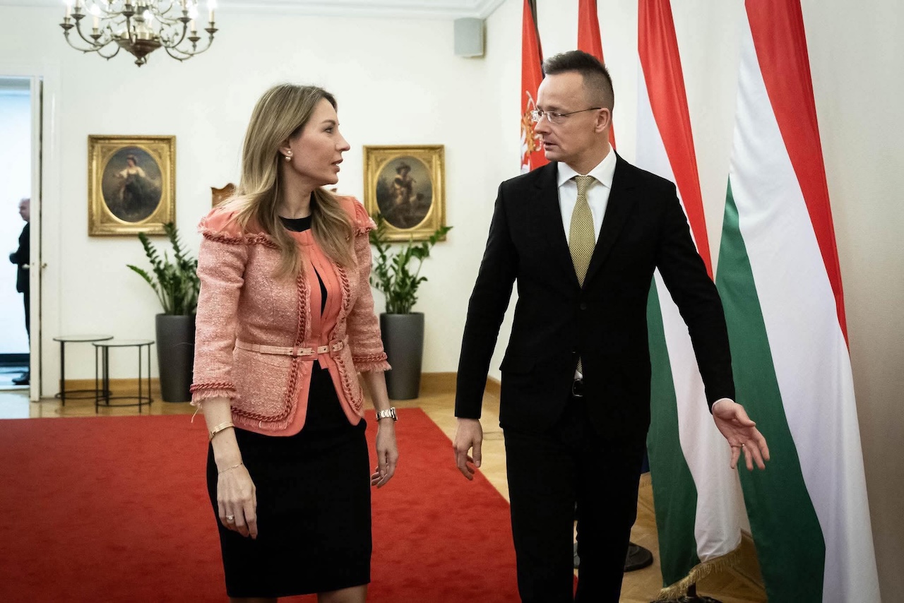 Szijjártó Péter: Egyetlen kőolajvezetékre nem lehet alapozni az olajellátást