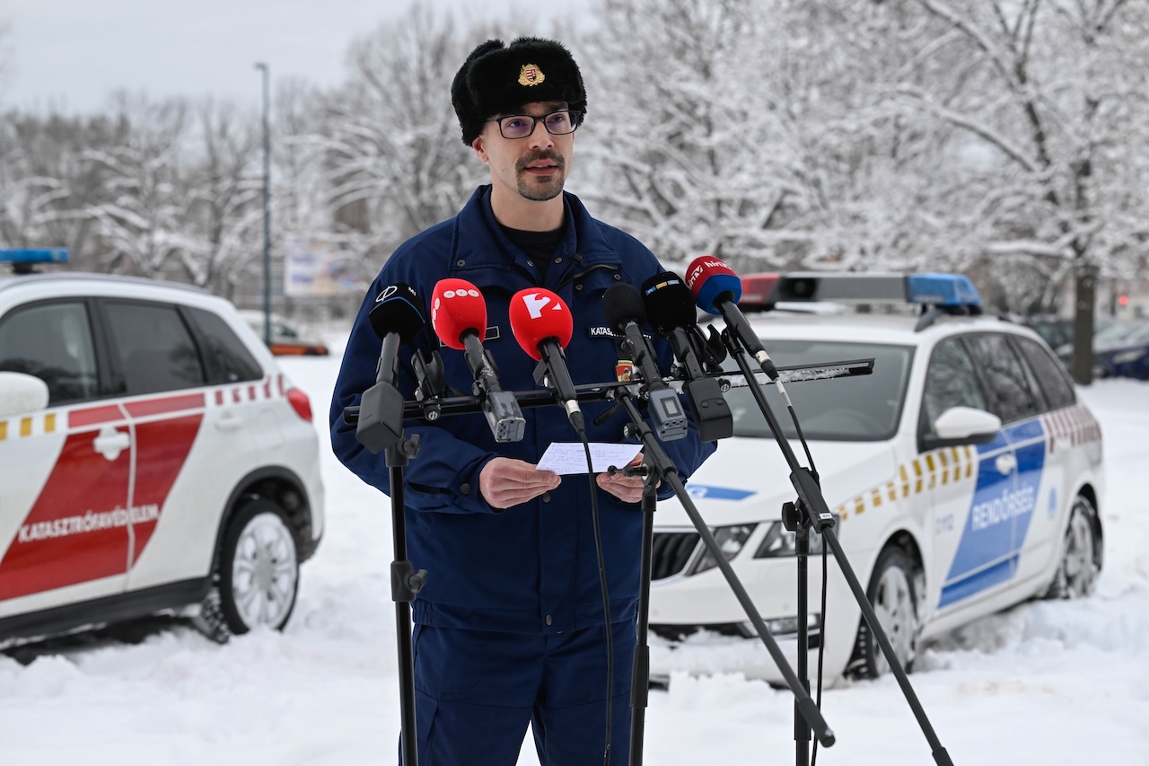 Az operatív törzs bejelentést tett a hóhelyzetről