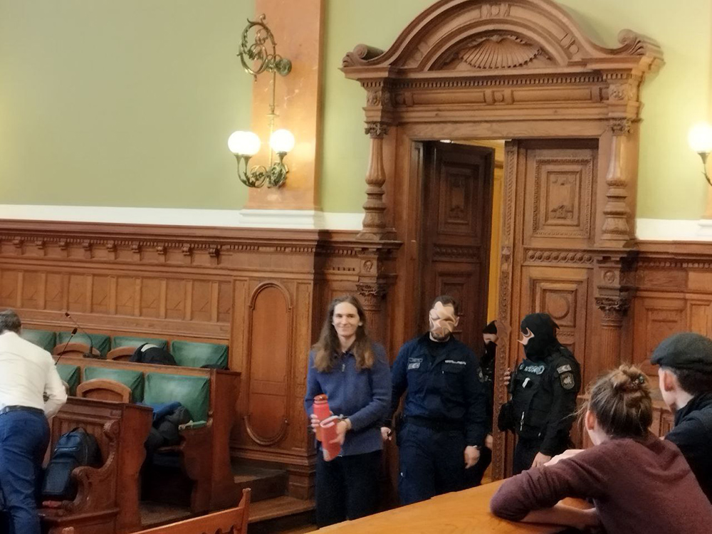 Antifa-per: folytatódott a bizonyítás