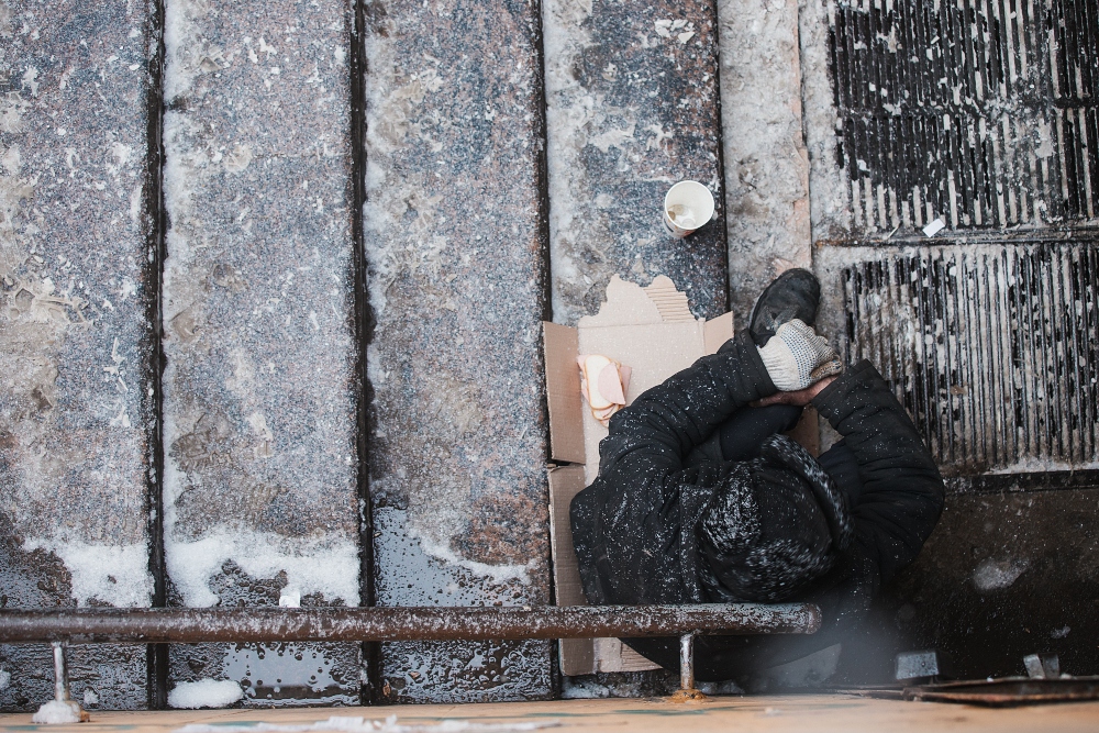 Vörös kód: a szociális intézmények kötelesek fogadni a hajlék nélkül élőket
