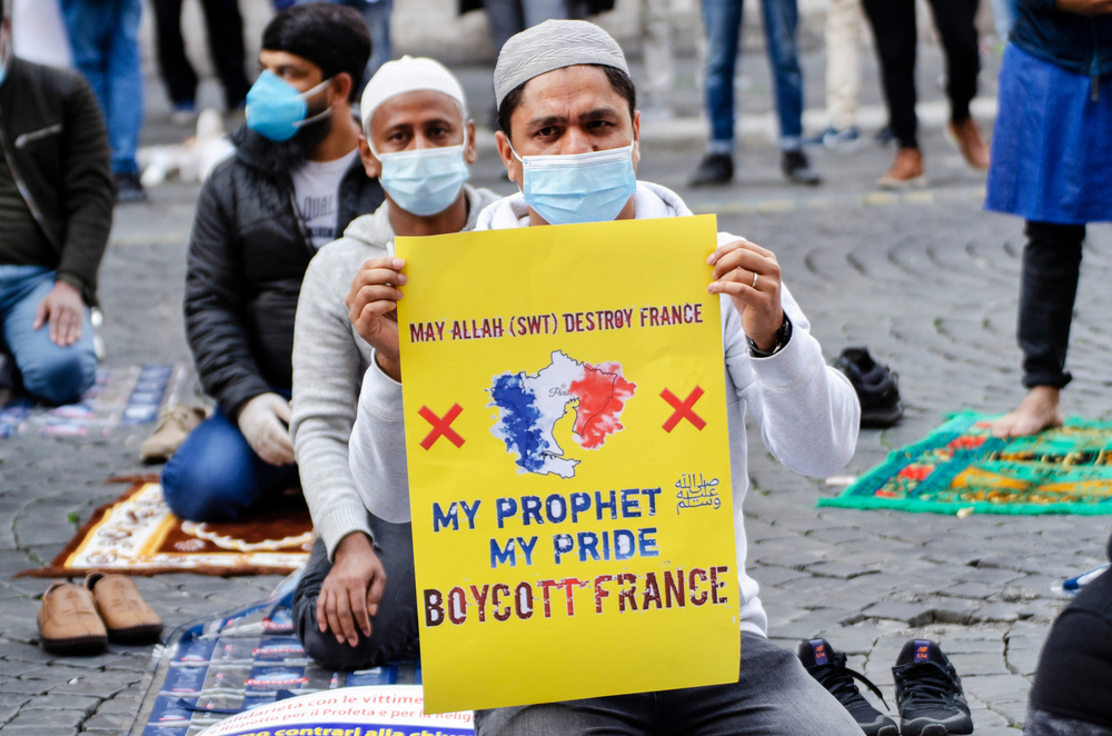 Terrorszervezetté nyilváníthatják a Muszlim Testvériséget is