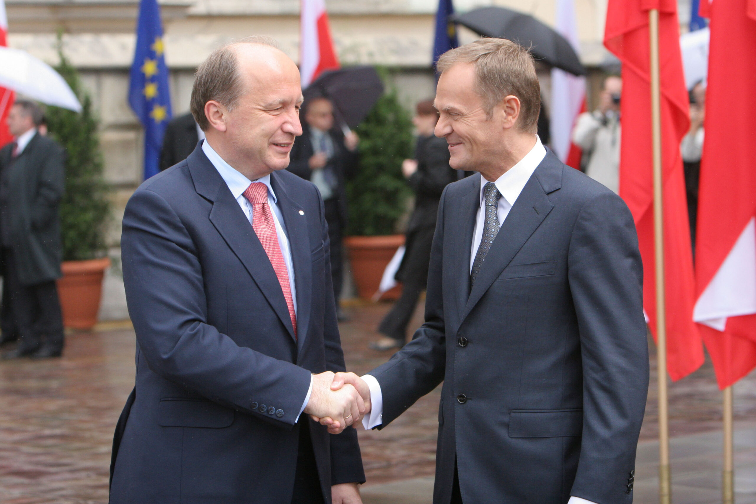 Uniós biztos: ez a NATO végét jelentené!