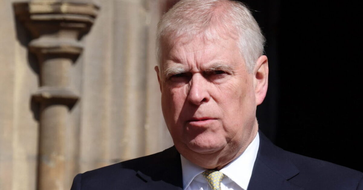 Őrizetbe vették András volt yorki herceget, a brit uralkodó öccsét