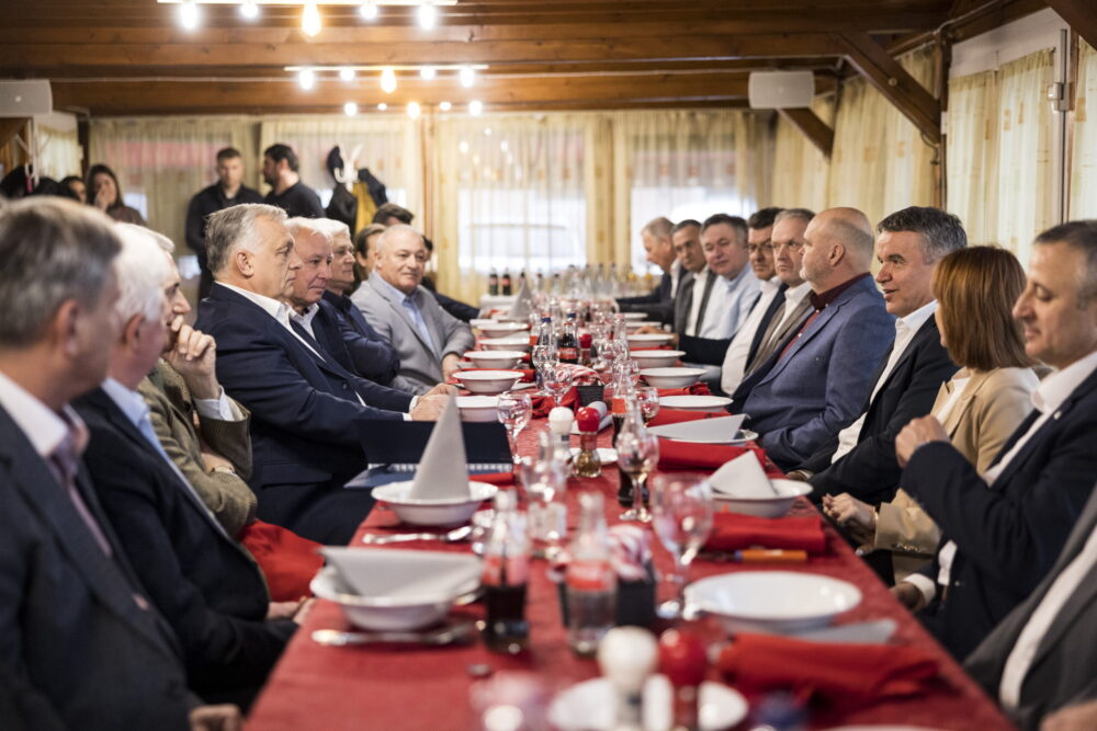 Orbán Viktor Szekszárd térségének polgármestereivel tárgyalt