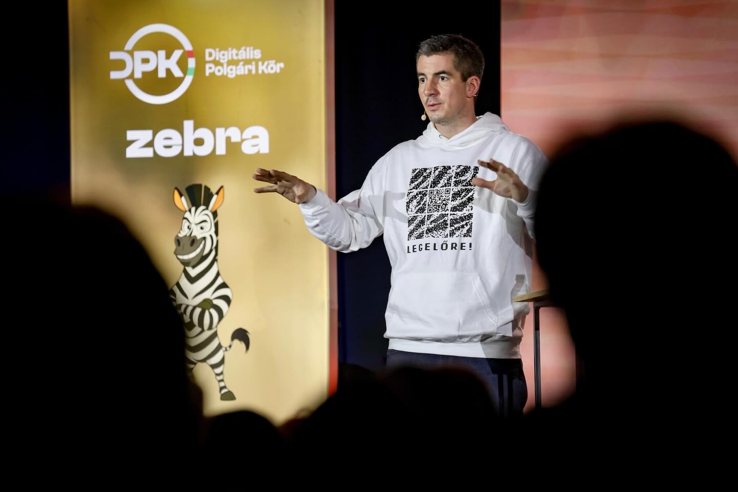 Zelenszkij a magyarok akaratától függetlenül begyömöszölné Ukrajnát az unióba