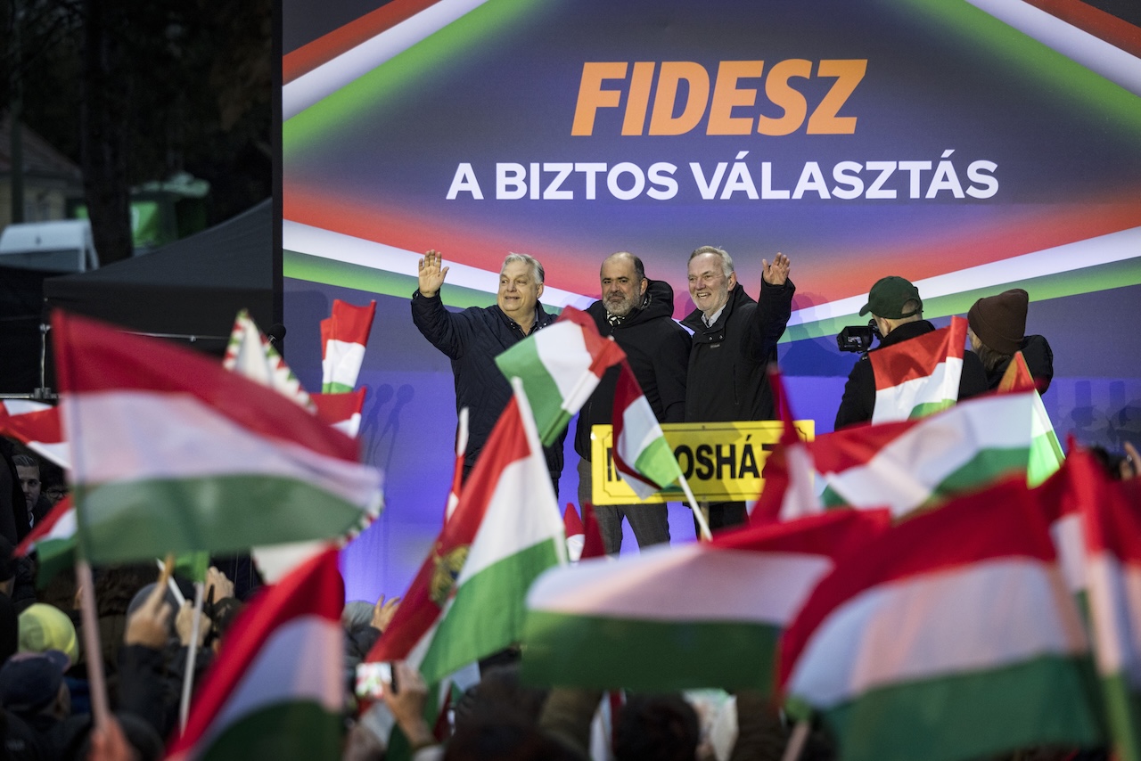 Bóna Zoltán: Mi a jövőt kizárólag a magyar érdekek mentén akarjuk elképzelni