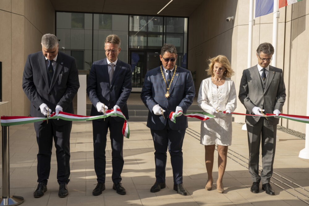 Átadták a Nemzeti Orvosi Innovációs Képző Központot a Semmelweis Egyetemen