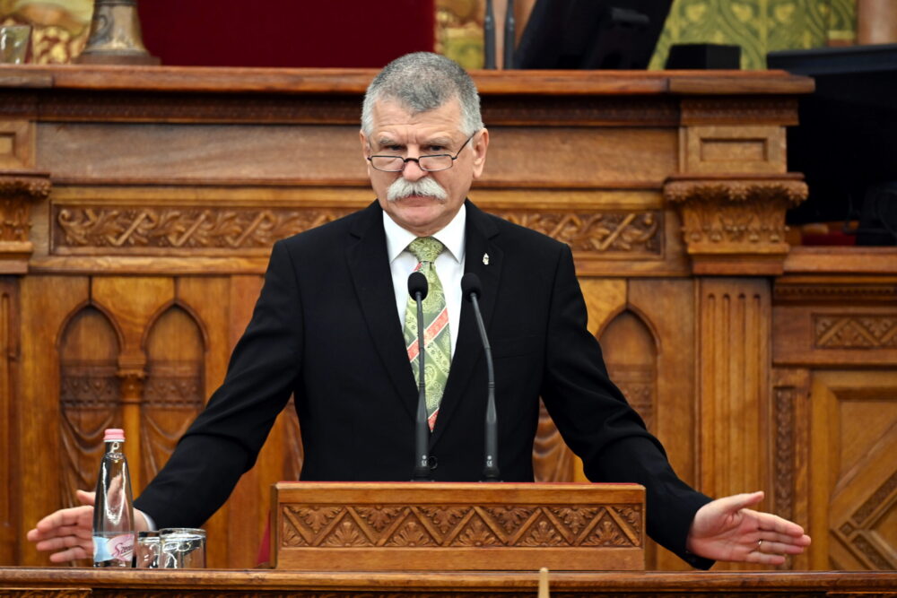 A leköszönő kormány nemzetpolitikai eredményeit méltatta Kövér László Zentán