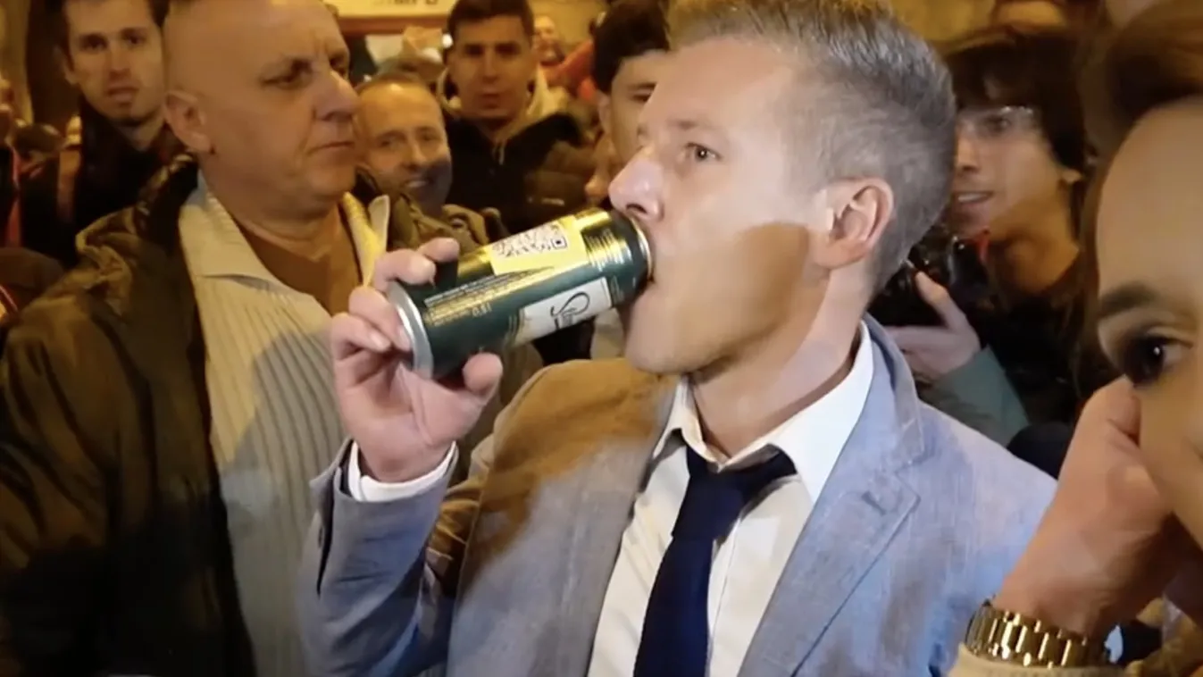 1490 forint a rendszerváltó sör a Batthyány téren