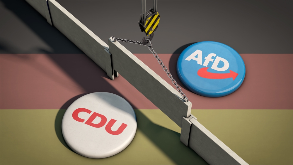 Összefogott a CDU az AfD-vel, most áll a bál